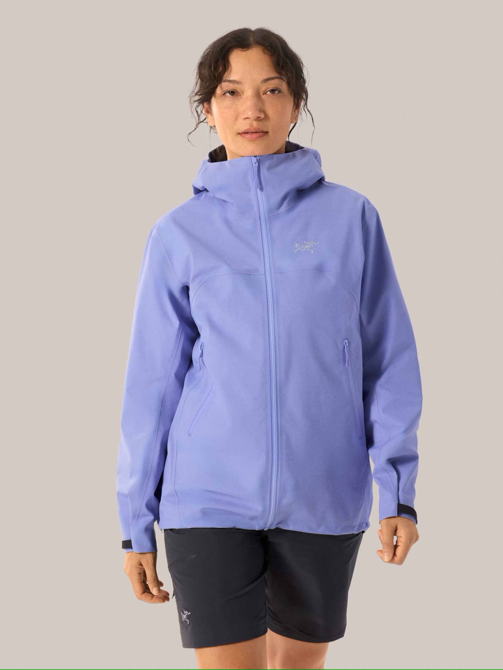 msj_I7erQanwKySb2HPtS25-X000007702-Beta-Jacket-Moonstone-Women-s-Front-View.jpg 68802-68803-68804