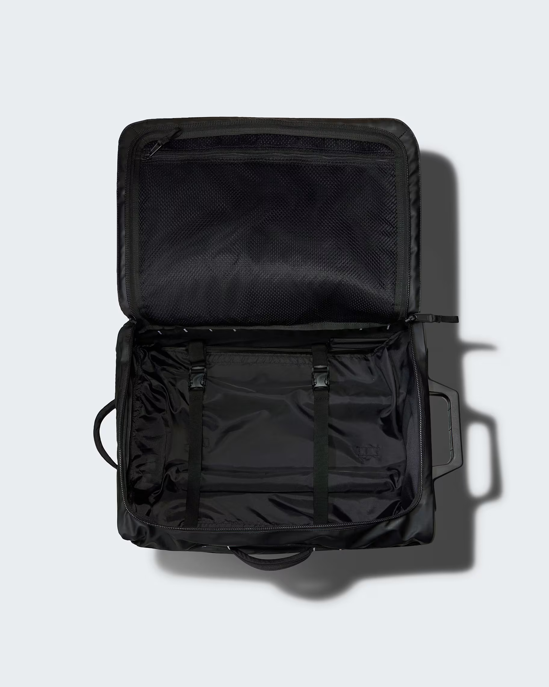 msj_vlLq3Vy5HzBCtvlaBase-Camp-Voyager-Roller-21-TNF-TNF-BlackTNF-WhiteNPF-ALT4.jpg 83429